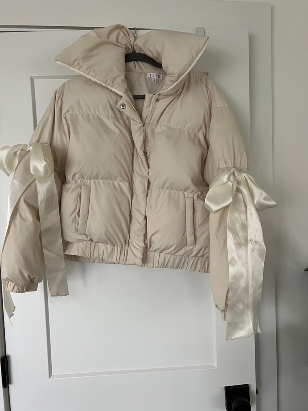 TCEC Cream Satin Bow Puffer Jacket